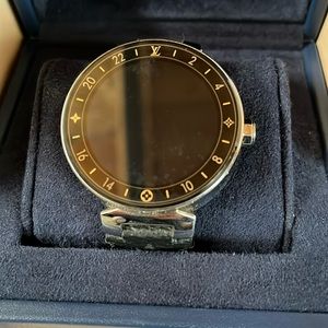 LV Tambour Connected Watch